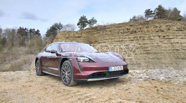 Eine Testfahrt im Porsche Taycan Turbo S Cross Turismo