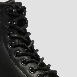 1460 Pascal Warmwair Valor WP Lederstiefeletten von Dr. Martens, ca. 209 €