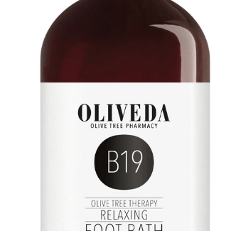 Für die perfekte Pediküre bei Männern: „B19 Relaxing Foot Bath“ von Oliveda